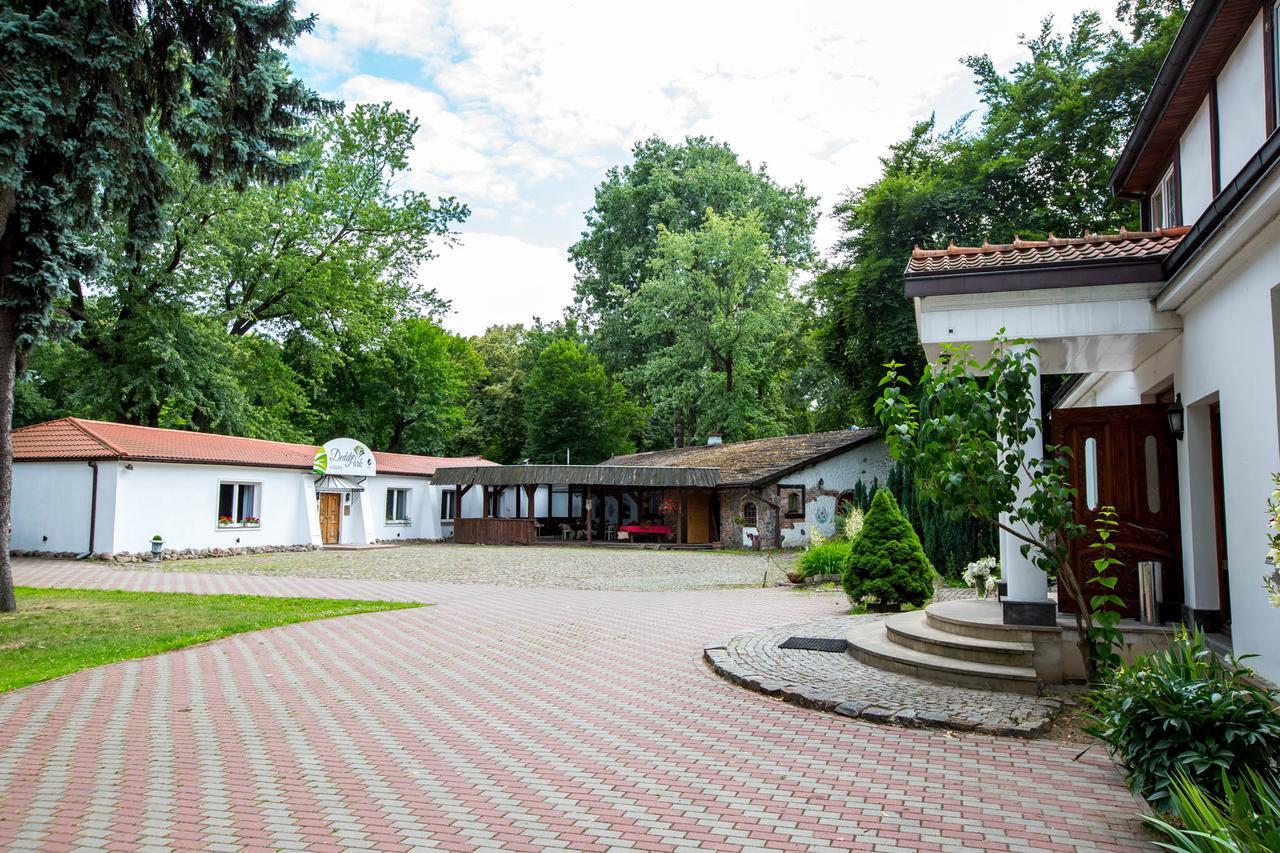 وارسو Dedek Park - Historyczny Dworek W Pieknym Parku Skaryszewskim Obok Stadionu Narodowego المظهر الخارجي الصورة